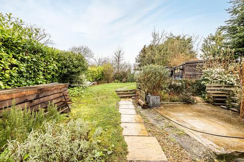 undefined, Charming Period Cottage in Great Massingham