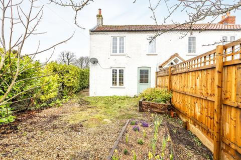 undefined, Charming Period Cottage in Great Massingham