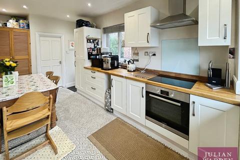 3 bedroom semi-detached house for sale, Avon Road, Burnage, Manchester, M19