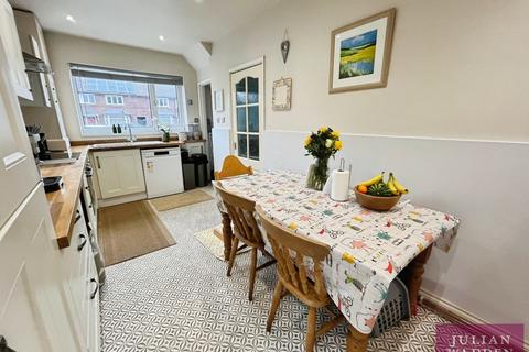 3 bedroom semi-detached house for sale, Avon Road, Burnage, Manchester, M19