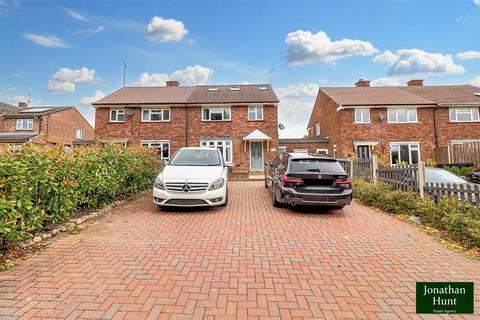 undefined, The Pyghtle, Buntingford SG9