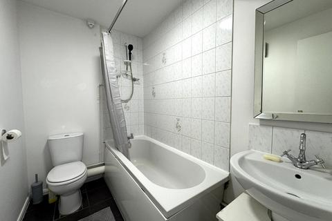 1 bedroom apartment to rent, Trawler Road, Maritime Quarter, Swansea, SA1