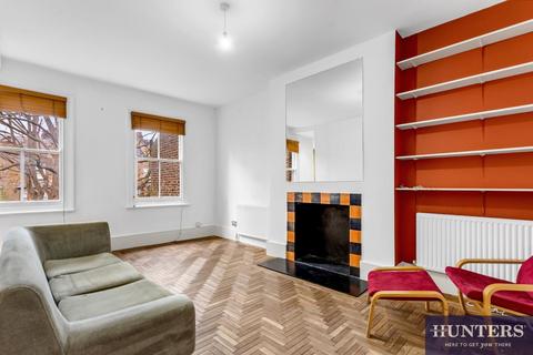 2 bedroom flat to rent, Dennington Park Road, London
