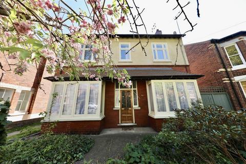 undefined, Victoria Avenue, Princes Avenue, Hull