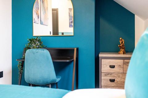 undefined, Hayleigh Street (Room 5), West Yorkshire LS13