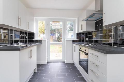 3 bedroom semi-detached house for sale, Reed Avenue