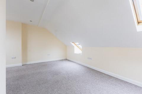 undefined, Gorringe Park Avenue, Mitcham, CR4