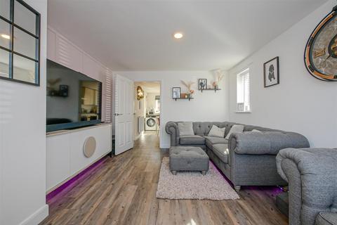 undefined, Yew Tree Crescent, Didcot OX11