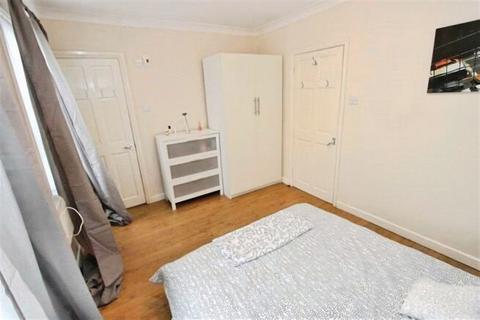 undefined, 8 Howard Road, Southampton SO15