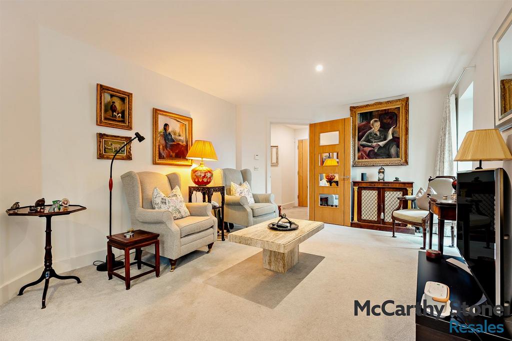 8681617-interior14-800.jpg
