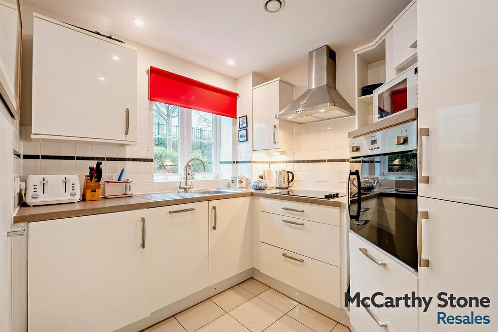 8681617-interior12-800.jpg