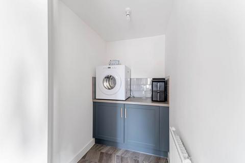 4 bedroom detached house for sale, Criddle Avenue, Banwell - Almost Brand New Home