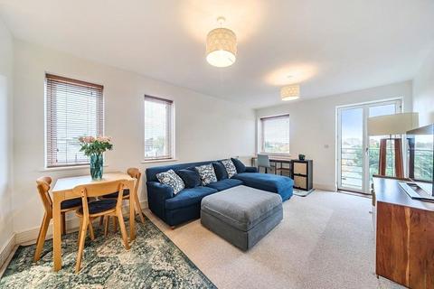 1 bedroom apartment for sale, Apsley House, 2 Holdford Way, London, SW15