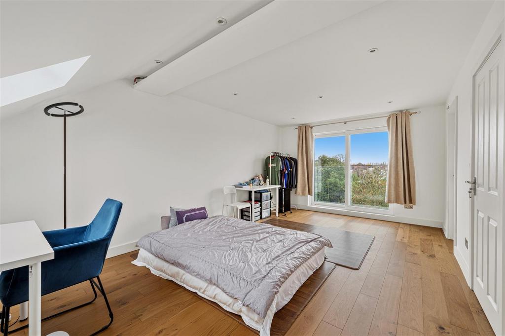 2 Elm Close-12.jpg