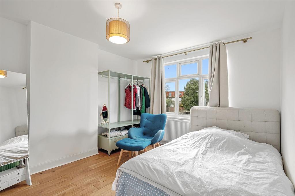 2 Elm Close-14.jpg
