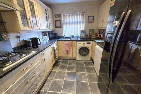 3 bedroom house to rent, Leonard Road, GOSPORT