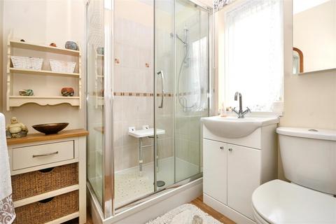 1 bedroom retirement property for sale, Brodie Place, Eastbourne