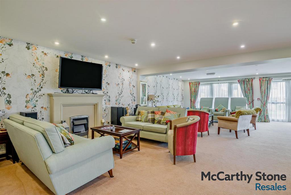 8681560-interior01-800.jpg