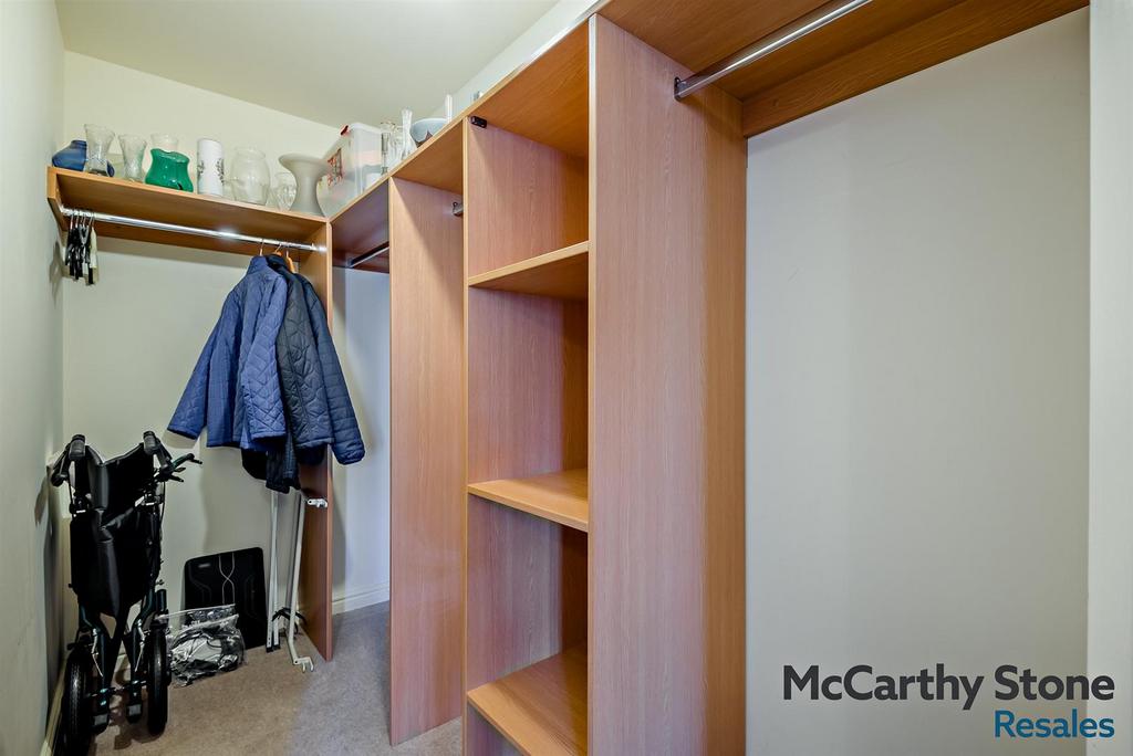 8681560-interior10-800.jpg