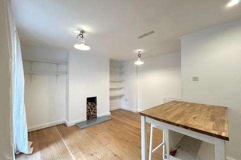 1 bedroom flat to rent, Asylum Road, Peckham, London, SE15