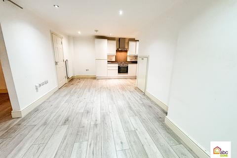 1 bedroom flat to rent, Flat 14 Jhumat Place, Ilford, essex, IG1 2BB, UK