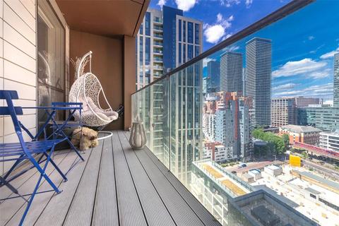 undefined, Maine Tower, London E14