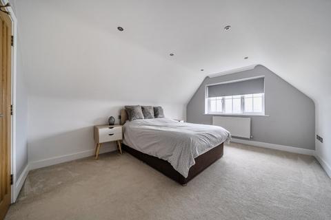 undefined, Warren Lane, Ashford, Kent, TN24