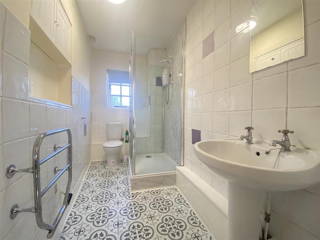 Bathroom.jpeg