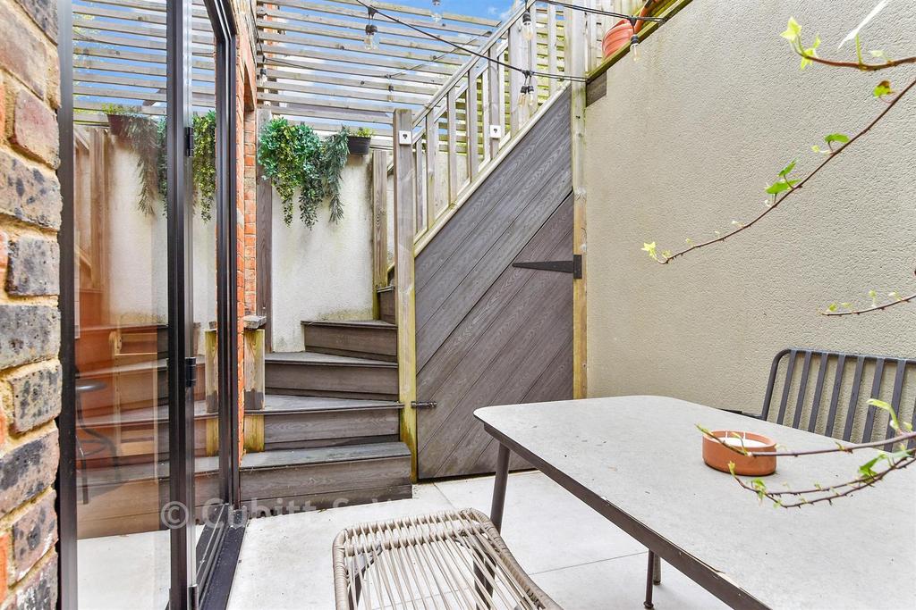 Patio / Decking