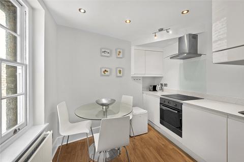 undefined, Warren Street, Fitzrovia, London, W1T