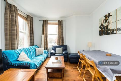 undefined, Stamford Hill Mansions, London, N16