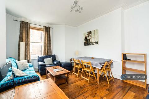 undefined, Stamford Hill Mansions, London, N16