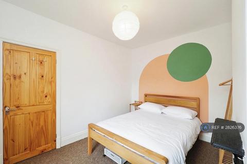 undefined, Warwick St, Leicester, LE3