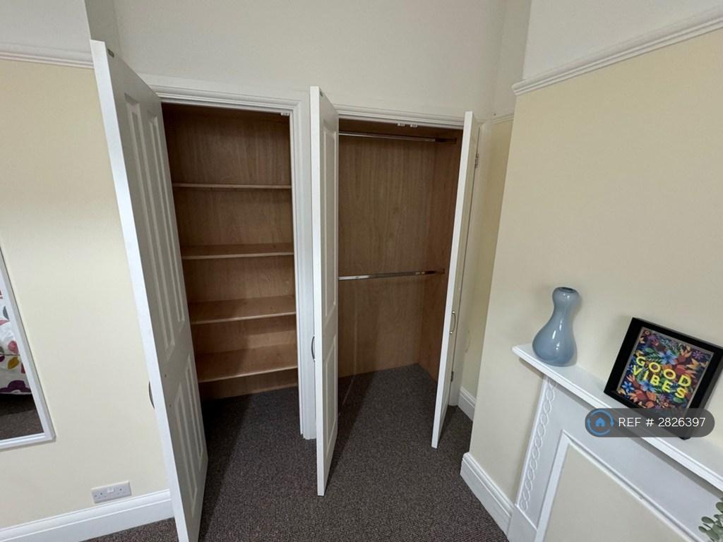 Double Railed Wardrobe