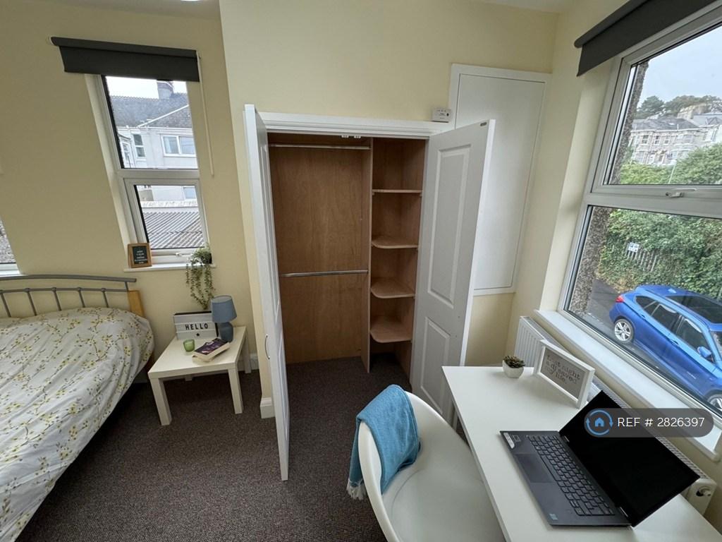Double Railed Wardrobe