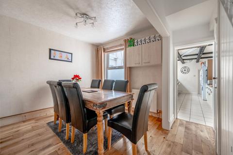 4 bedroom terraced house for sale, Albany Road, Great Yarmouth