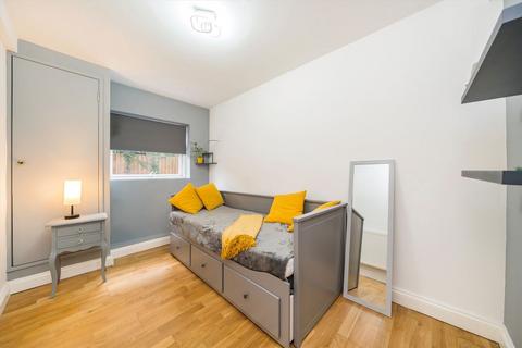 undefined, Denmark Avenue, London SW19