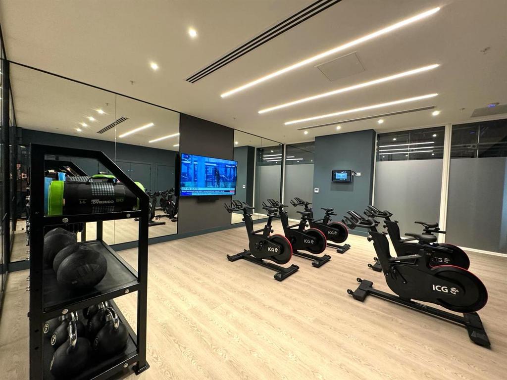 Spinning room 2.jpeg