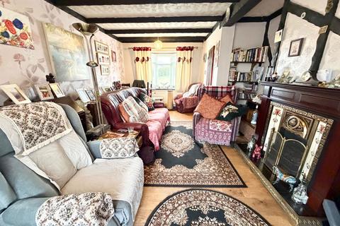 3 bedroom semi-detached house for sale, Stoney Lane, Dudley DY2