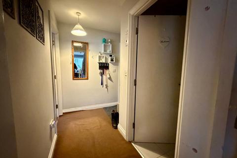 undefined, Mitcham CR4