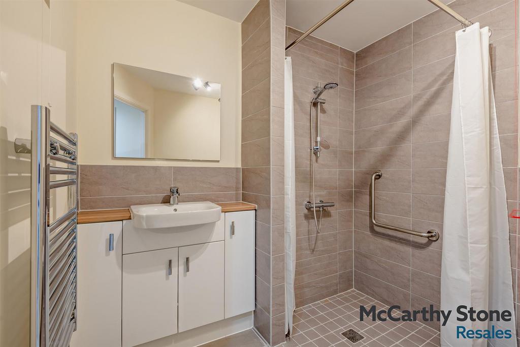 8681467-interior02-800.jpg
