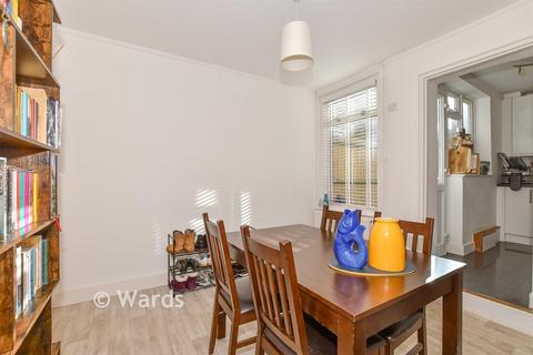 2 bedroom terraced house for sale, Zealand Road, Canterbury, Kent