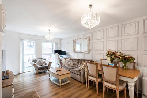 2 bedroom property for sale, Mullins Place, London, SW4
