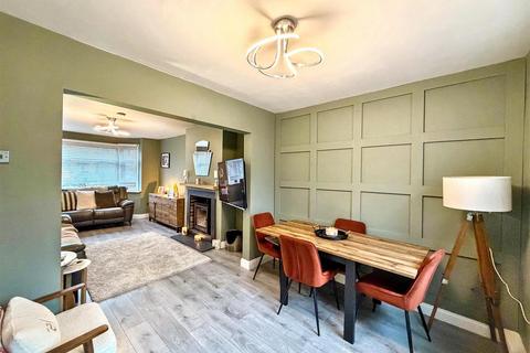 undefined, Nash Road, Newport