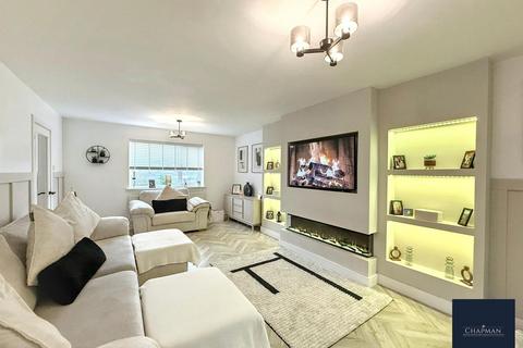 4 bedroom detached house for sale, Rhondda Fechan Farm Estate, Ferndale, CF43