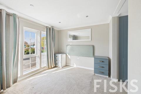 2 bedroom park home for sale, Oakside, Canvey Island, SS8