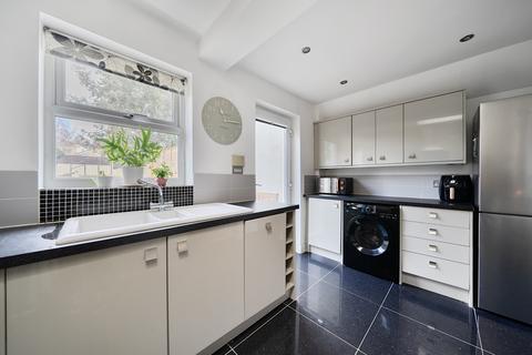 undefined, Kingshill Road, Kingshill, Swindon, SN1
