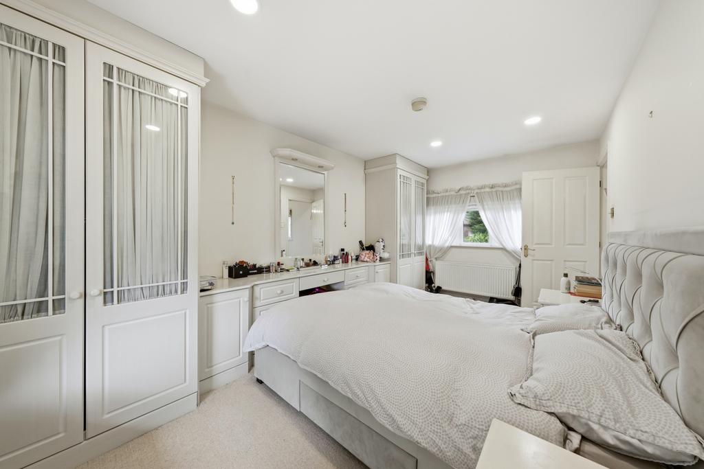 Main bedroom