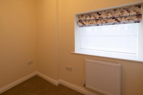 undefined, High Street, Higham Ferrers