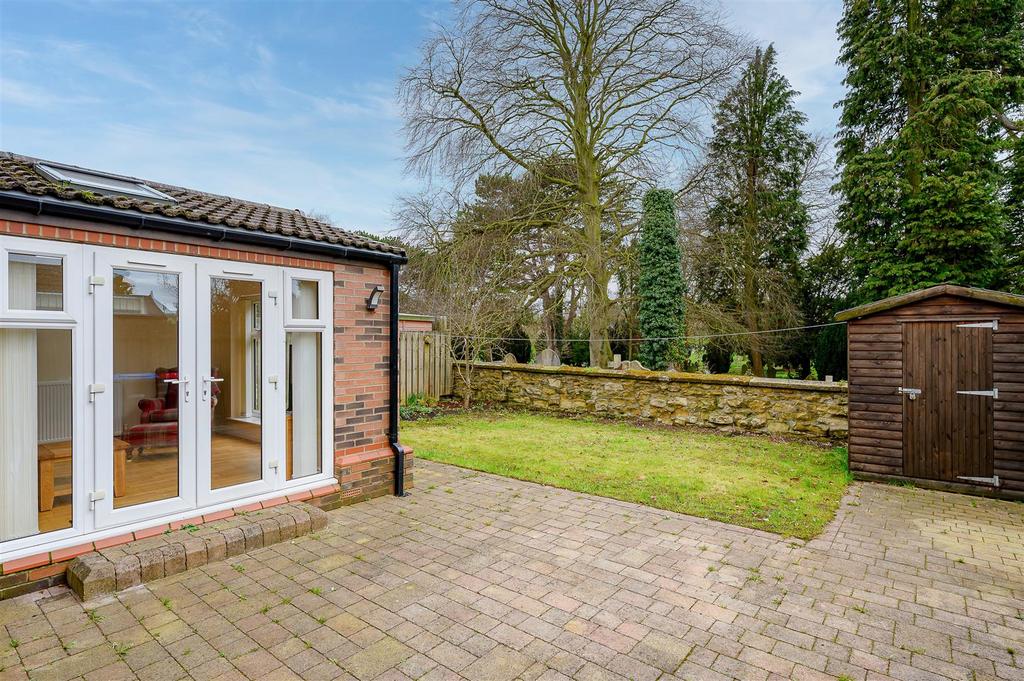 15 Copperfield Close-23[1].jpg